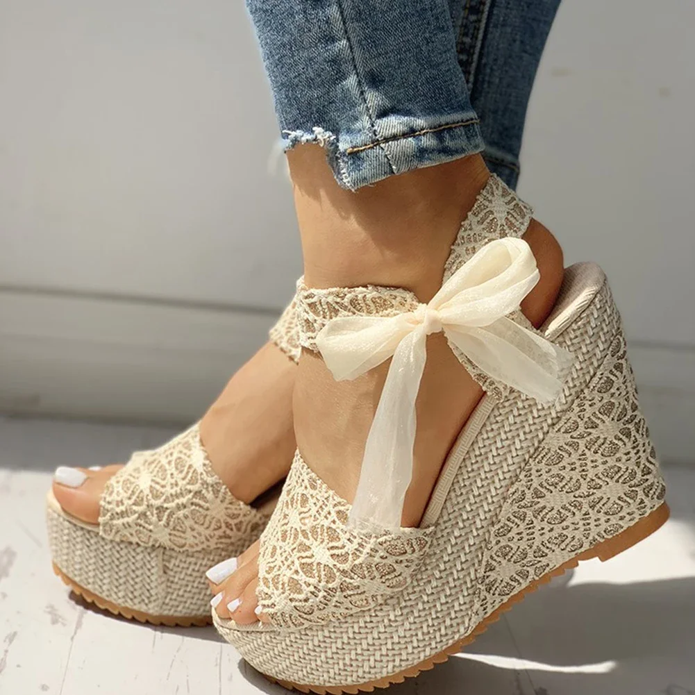 ✨ Sandalias de Encaje con Plataforma – Elegancia y Altura para Cada Paso ✨